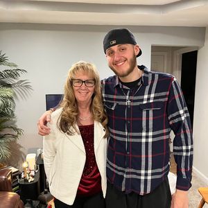 Meet your Posher, Debbie